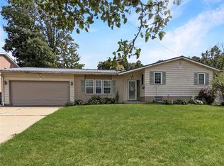 1036 Winhurst Dr, Akron, OH 44313