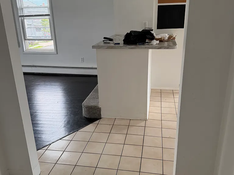 57 Osborn St — Photo 6