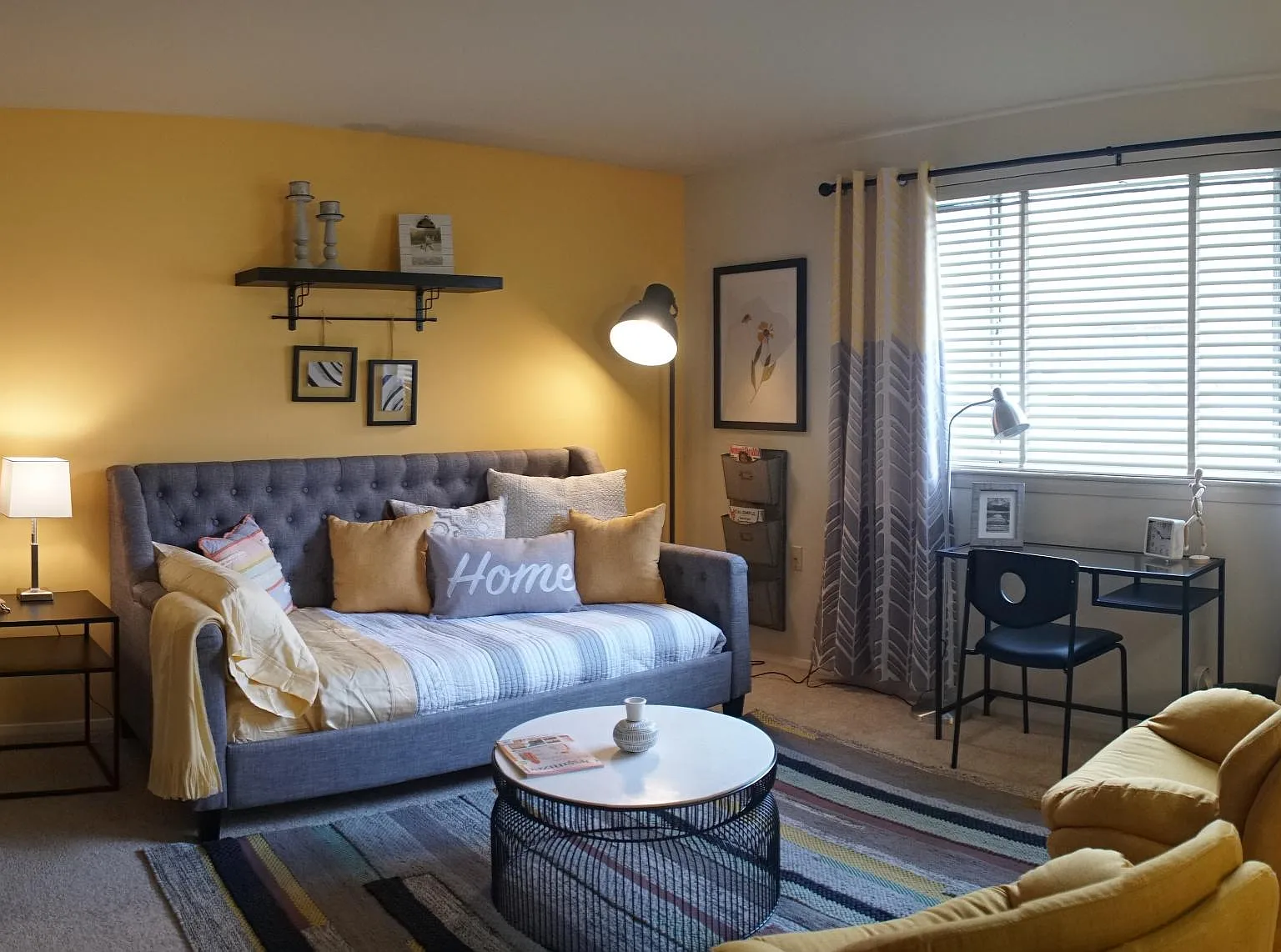 Rossbrooke Apartments and Townhomes — Photo 3
