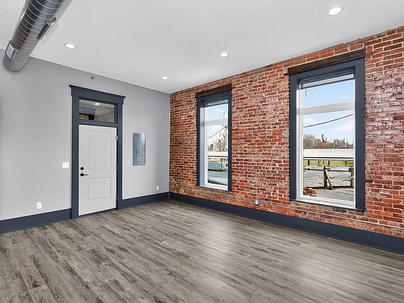 5th image of 1214 2nd St #1
