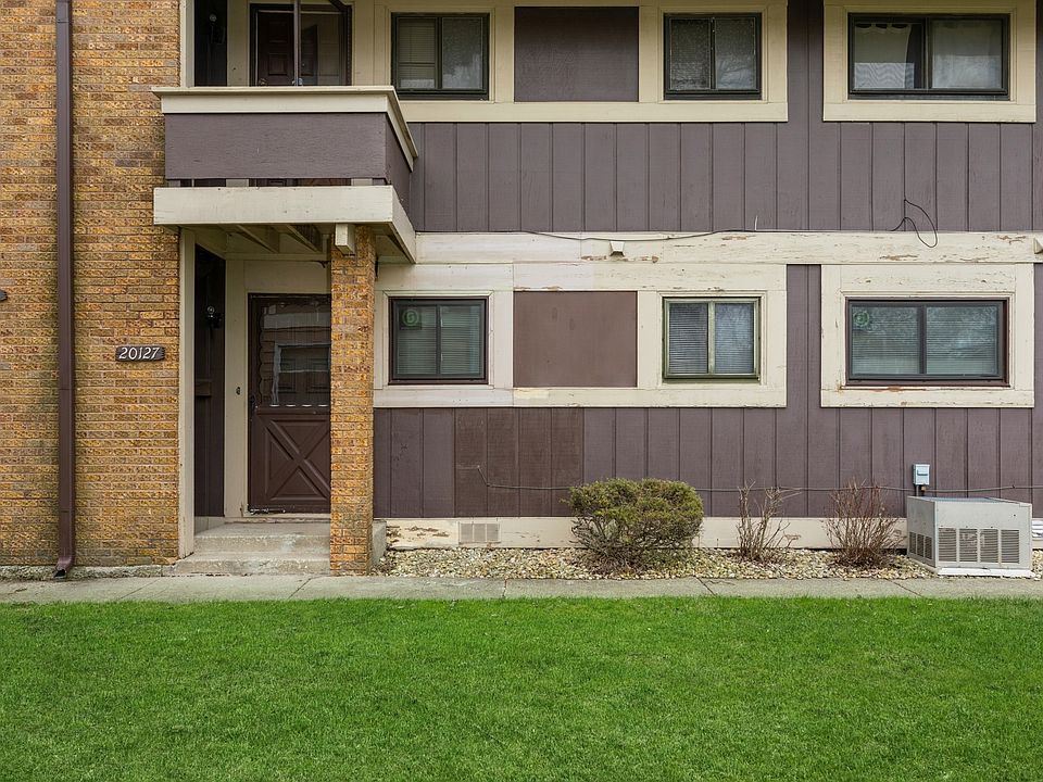1st image of 20127 Woodale St #154