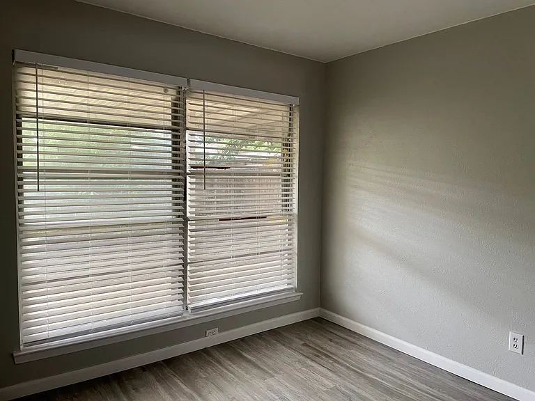 13722 Flagstone Ln — Photo 13