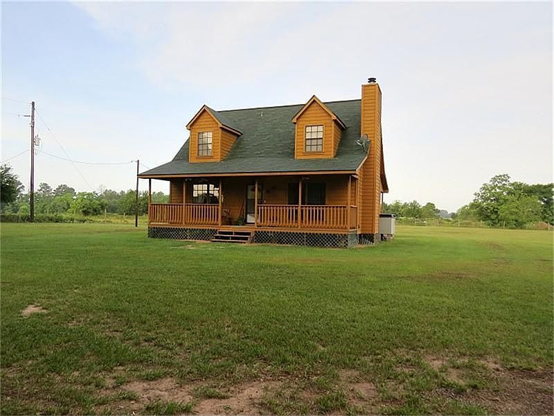 Porches front & rear to enjoy the view!