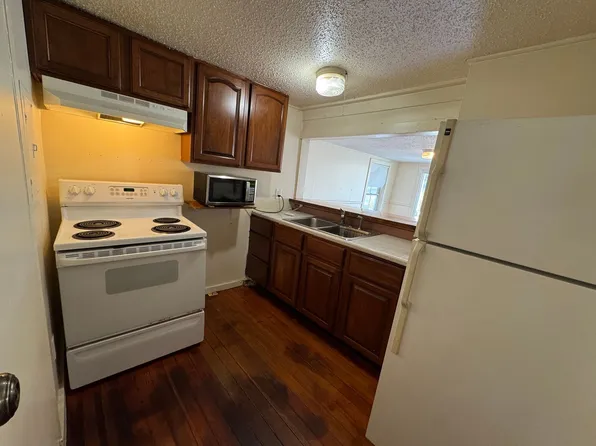 2 Valley Street, 2 Valley St #G, Springfield, VT 05156