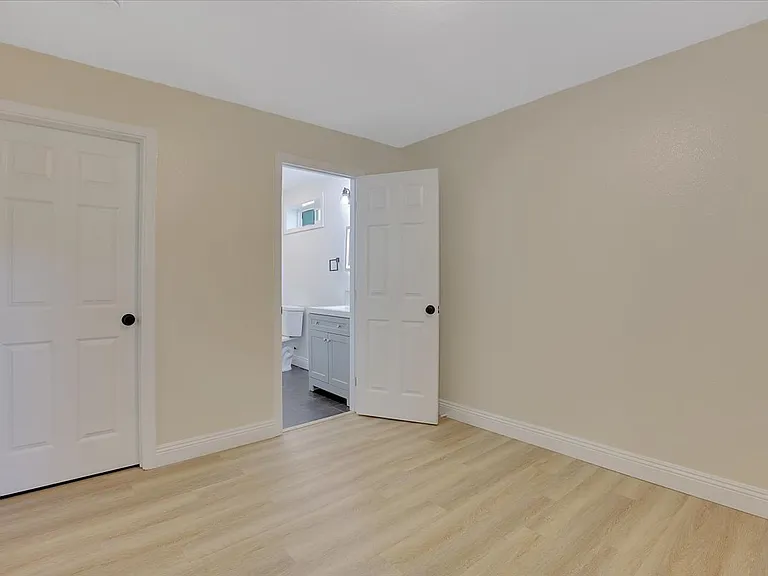 254 Woodbridge Ave #1 — Photo 15