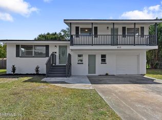 953 Millard Ct E, Jacksonville, FL 32225