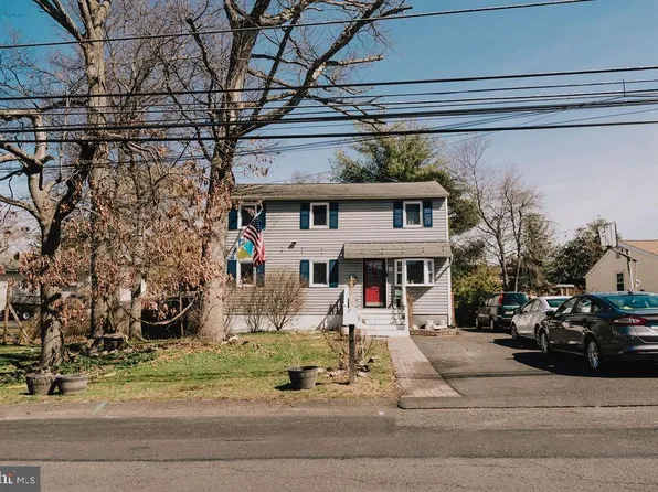 389 Juniper St, Warminster, PA 18974