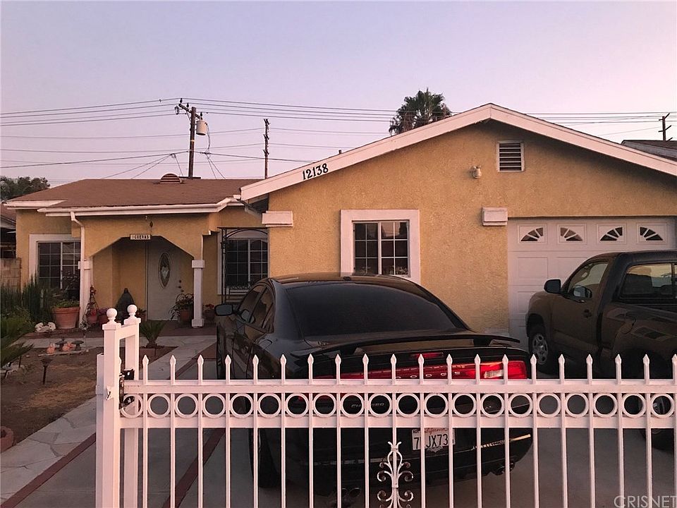 1st image of 12138 165th St