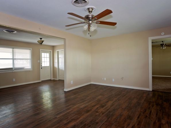 777 Guadalupe Rdhouse