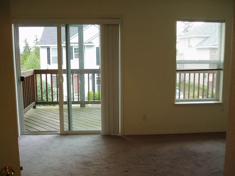 18558 SW Mandy Ct — Photo 7