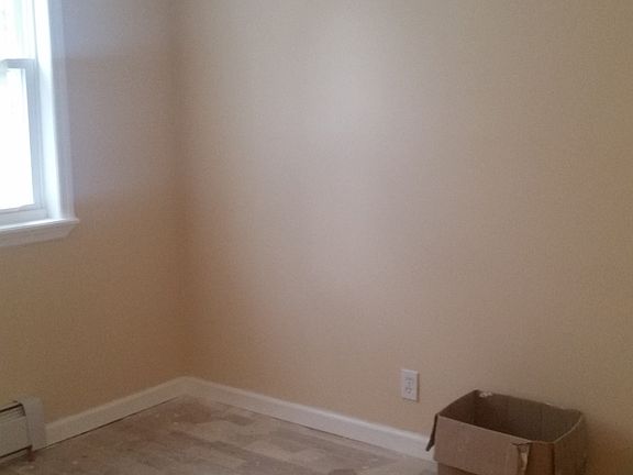 4th image of 11506 Farmers Blvd