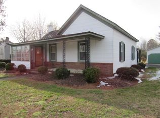 411 S Church St, Conway, NC 27820