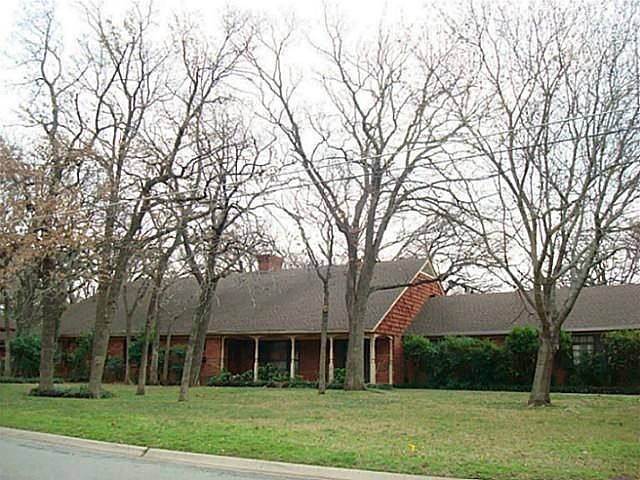 1st image of 1910 Mistywood Ln