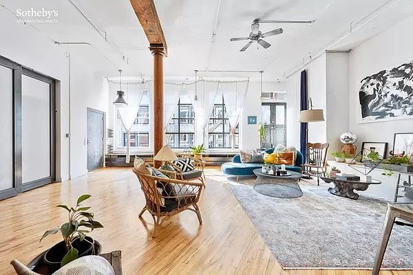 1st image of 112 Greene St APT 4