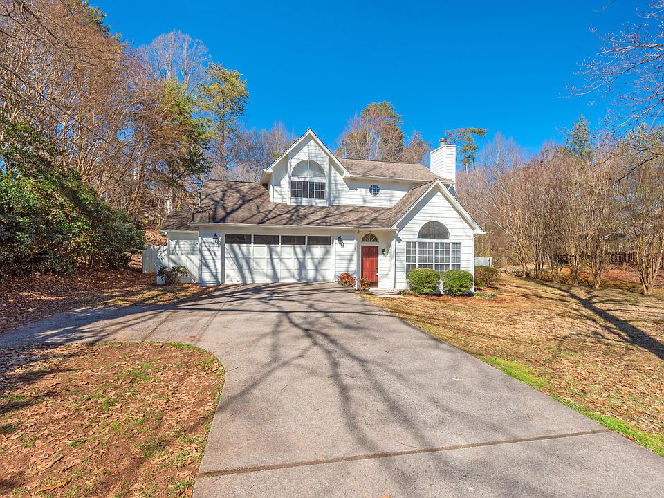 1st image of 9205 Pine Brook Dr