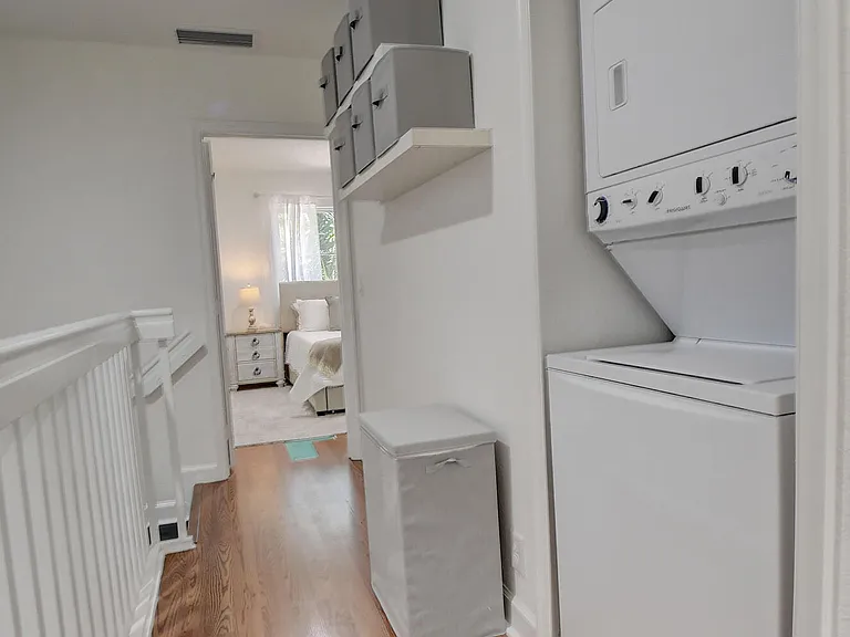 525 Bayfront Dr — Photo 30
