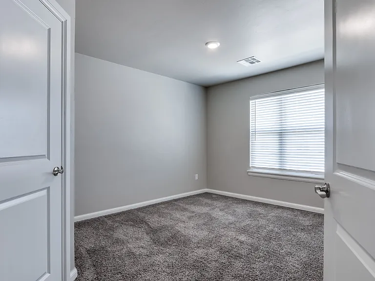 2641 Cedar Tree Rd — Photo 23