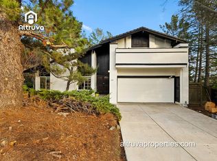 40 Corte De Rosas, Moraga, CA 94556