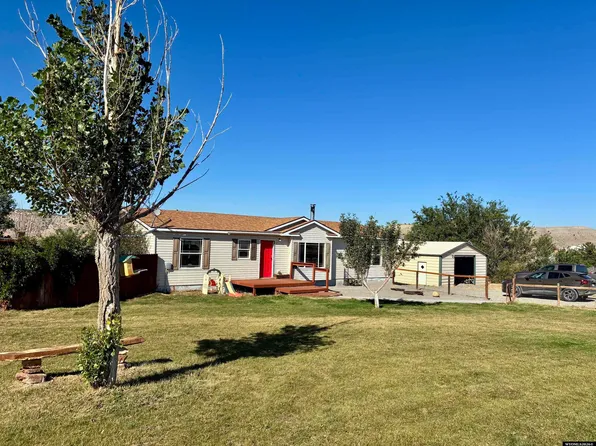 314 Fredrick Rd, Thermopolis, WY 82443