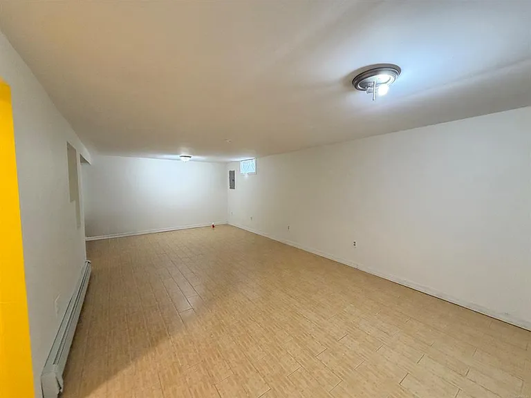 134 Albright Ave — Photo 11