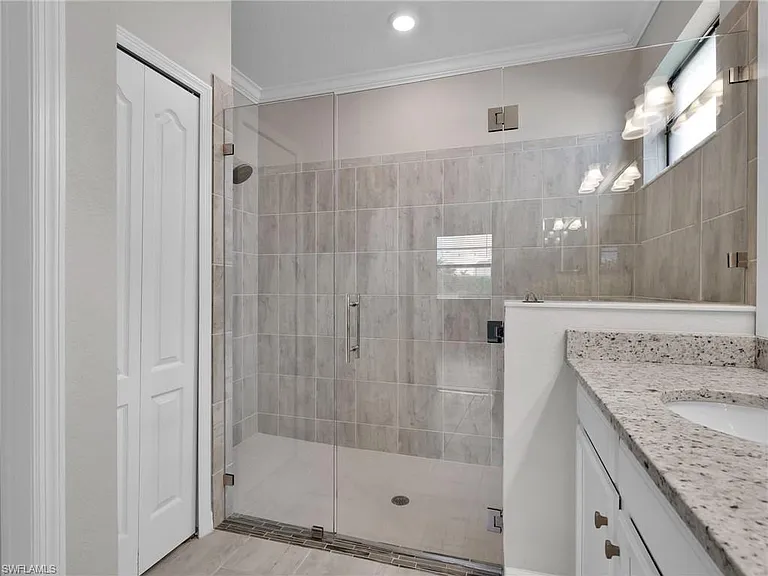 19527 Utopia Ln — Photo 20