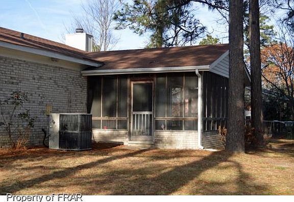 3rd image of 6864 Timbercroft Ln