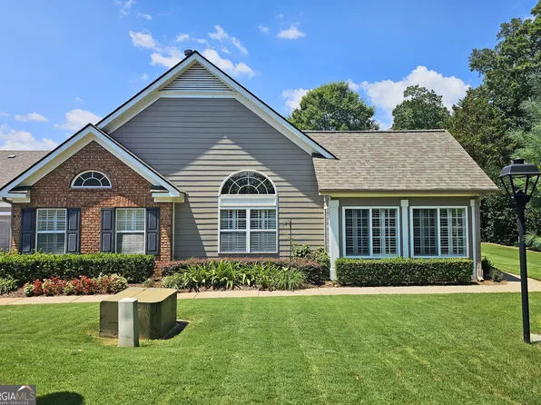 1000 Sweet Apple Cir, Alpharetta, GA 30004