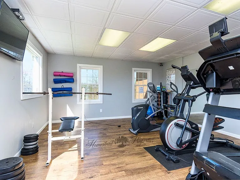 1500 Seminole Dr — Photo 21