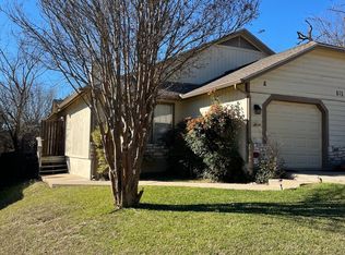511 Cutty Trl APT A, Lakeway, TX 78734