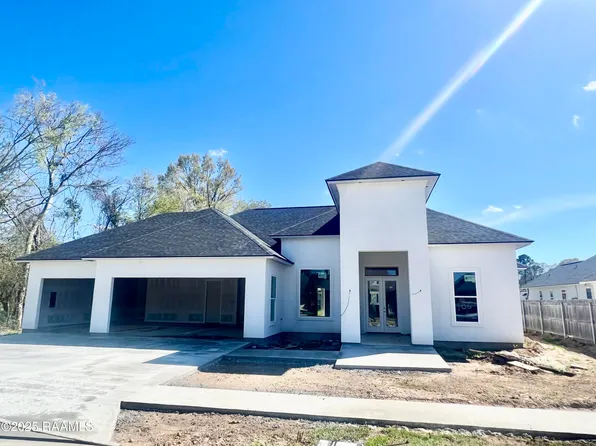 106 Perdu Turn Ln, Youngsville, LA 70592