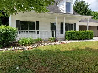 125 Crestwood Dr, Lenoir City, TN 37771