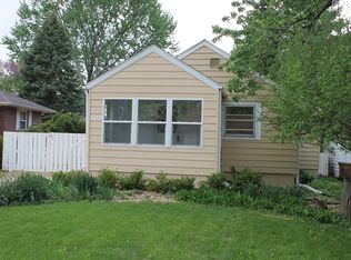 509 S Edwin St, Champaign, IL 61821