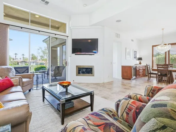 416 Desert Holly Dr, Palm Desert, CA 92211