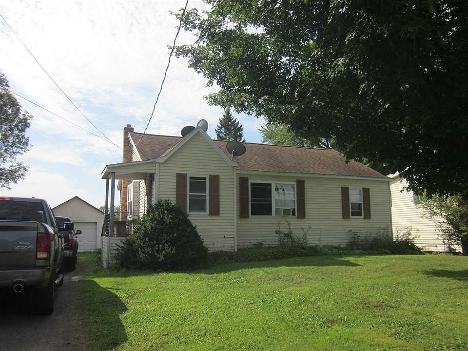 1st image of 121 W Hatfield St