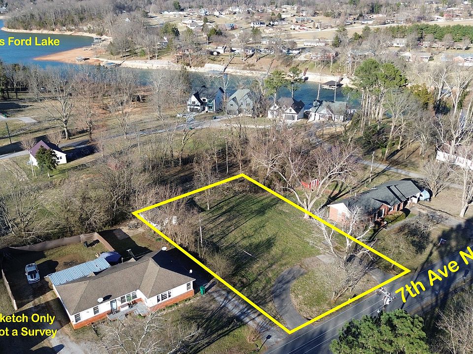 1st image of 109 7th Ave NE