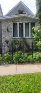 541 W 44th Pl, Chicago, IL, 60609