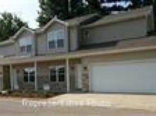 1225 Baron Ct, Valparaiso, IN 46383