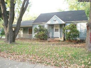 9041 Maiden Ln, Mentor, OH 44060