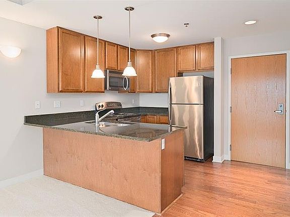 4th image of 111 N Ashley St Suite 306