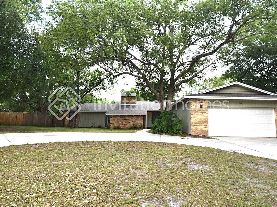 322 W Hornbeam Dr