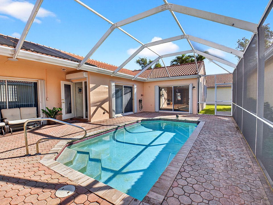 1st image of 9651 Honeybell Circle