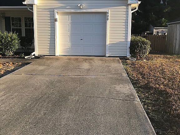 2nd image of 520 Brewster Ln