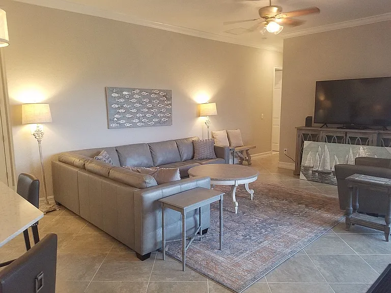 10908 Bullrush Dr — Photo 6