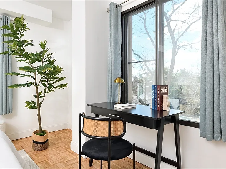 1580 Massachusetts Ave #7C — Photo 20