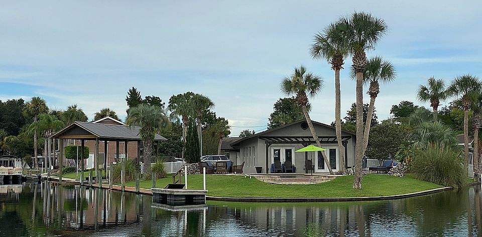 1st image of 9276 W Harbor Isle Ct