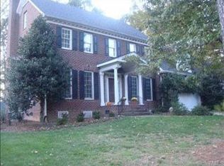 5809 Bramblewood Dr, Raleigh, NC 27612