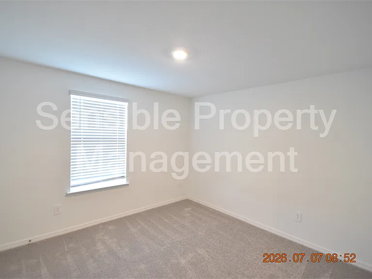 10056 Blazing Saddles Dr — Photo 14