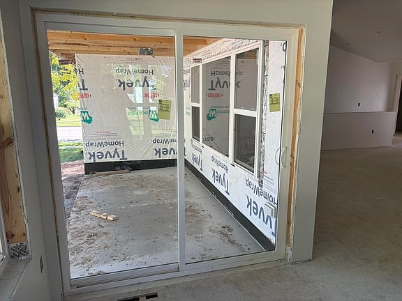 5th image of 1437 Baumgart Rd