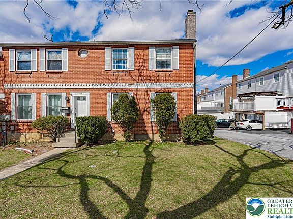 2nd image of 1109 W Washington St