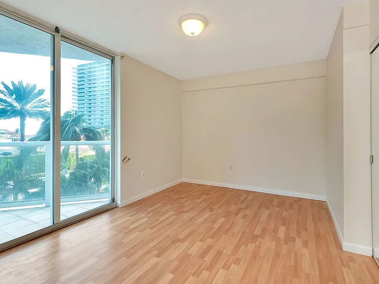 5900 Collins Ave #408-A — Photo 15